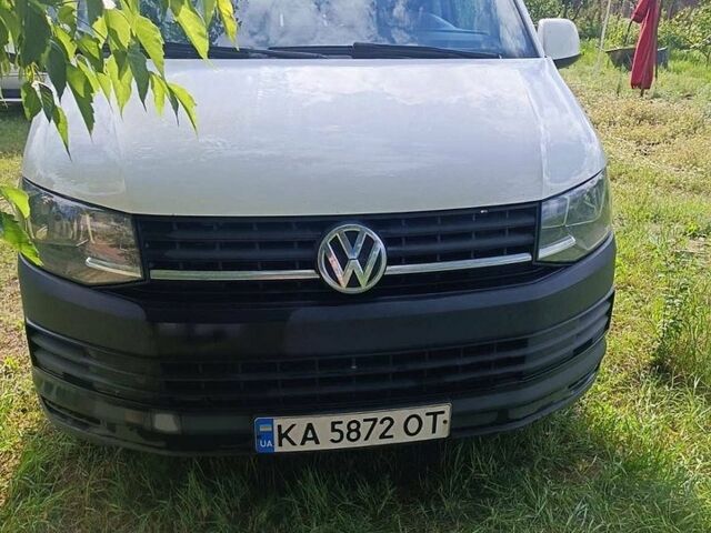 Белый Фольксваген Transporter, объемом двигателя 1.97 л и пробегом 320 тыс. км за 14000 $, фото 1 на Automoto.ua