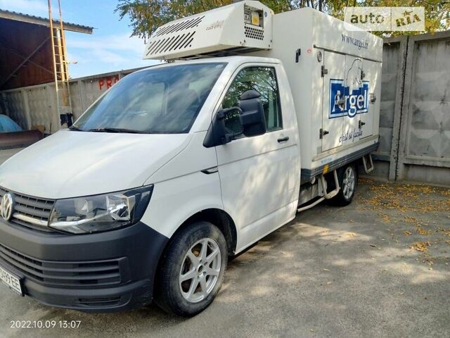 Белый Фольксваген Transporter, объемом двигателя 2 л и пробегом 232 тыс. км за 14500 $, фото 1 на Automoto.ua