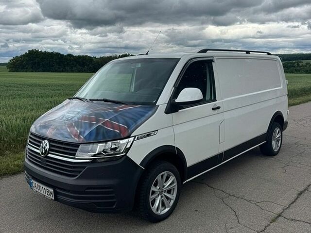 Белый Фольксваген Transporter, объемом двигателя 1.97 л и пробегом 155 тыс. км за 21000 $, фото 1 на Automoto.ua