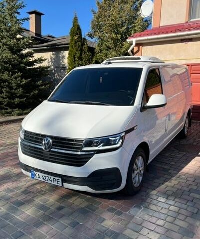 Белый Фольксваген Transporter, объемом двигателя 1.97 л и пробегом 189 тыс. км за 29500 $, фото 1 на Automoto.ua
