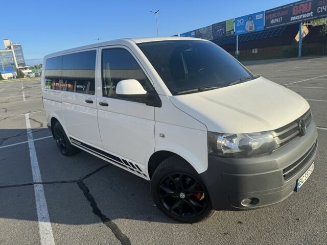 Белый Фольксваген Transporter, объемом двигателя 2 л и пробегом 390 тыс. км за 14500 $, фото 1 на Automoto.ua
