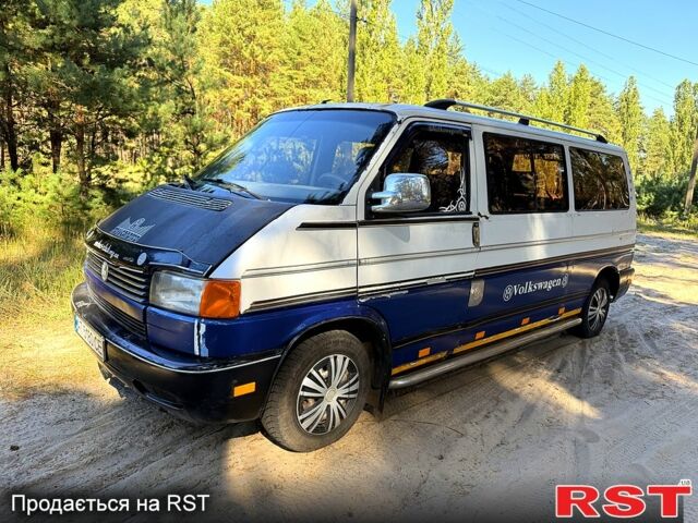 Білий Фольксваген Transporter, об'ємом двигуна 2.4 л та пробігом 375 тис. км за 2750 $, фото 1 на Automoto.ua