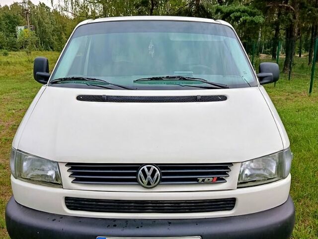 Белый Фольксваген Transporter, объемом двигателя 2.5 л и пробегом 0 тыс. км за 6700 $, фото 1 на Automoto.ua