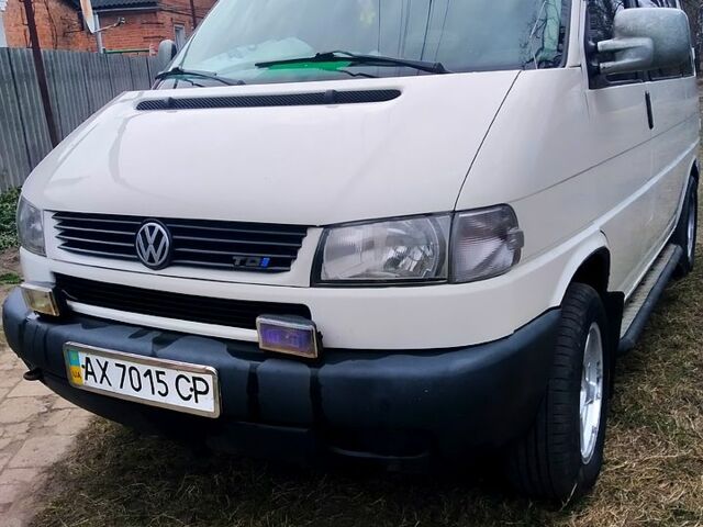 Білий Фольксваген Transporter, об'ємом двигуна 2.5 л та пробігом 0 тис. км за 6500 $, фото 1 на Automoto.ua