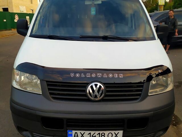 Білий Фольксваген Transporter, об'ємом двигуна 1.9 л та пробігом 350 тис. км за 8500 $, фото 1 на Automoto.ua