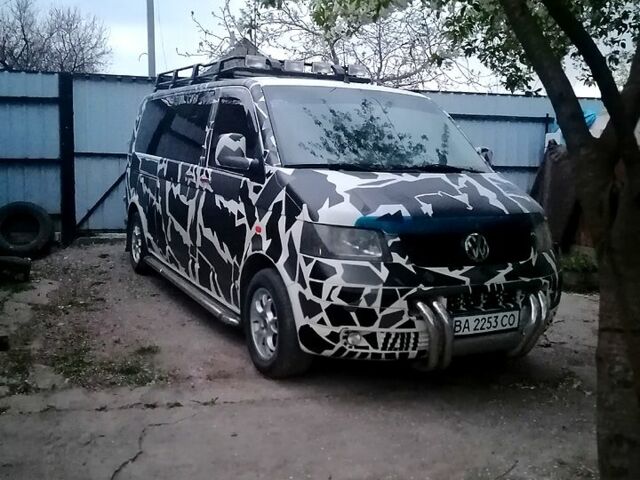 Белый Фольксваген Transporter, объемом двигателя 25 л и пробегом 377 тыс. км за 8000 $, фото 1 на Automoto.ua