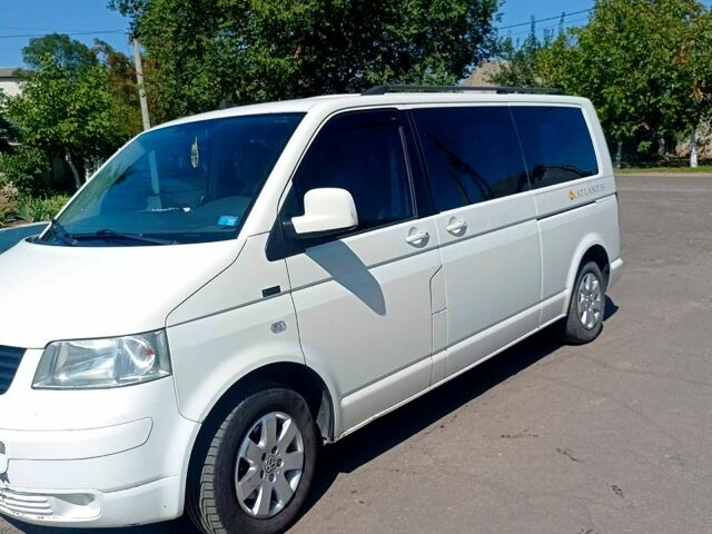Белый Фольксваген Transporter, объемом двигателя 2.5 л и пробегом 242 тыс. км за 9700 $, фото 1 на Automoto.ua