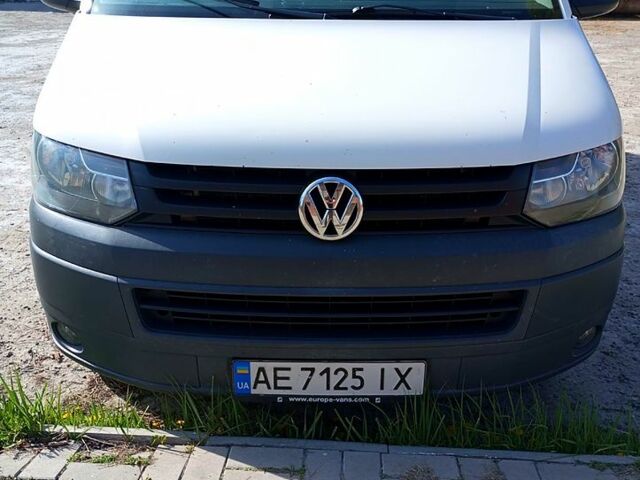 Білий Фольксваген Transporter, об'ємом двигуна 20 л та пробігом 240 тис. км за 14500 $, фото 1 на Automoto.ua