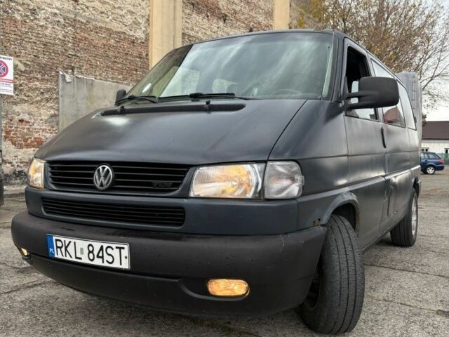 Черный Фольксваген Transporter, объемом двигателя 0 л и пробегом 430 тыс. км за 2800 $, фото 1 на Automoto.ua
