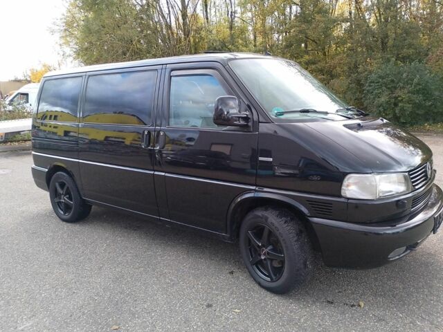 Чорний Фольксваген Transporter, об'ємом двигуна 2.8 л та пробігом 275 тис. км за 2650 $, фото 1 на Automoto.ua