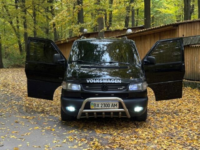 Черный Фольксваген Transporter, объемом двигателя 2.5 л и пробегом 740 тыс. км за 9200 $, фото 1 на Automoto.ua