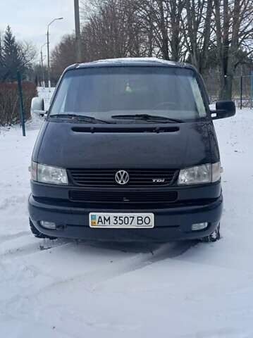 Чорний Фольксваген Transporter, об'ємом двигуна 2.46 л та пробігом 251 тис. км за 8500 $, фото 1 на Automoto.ua