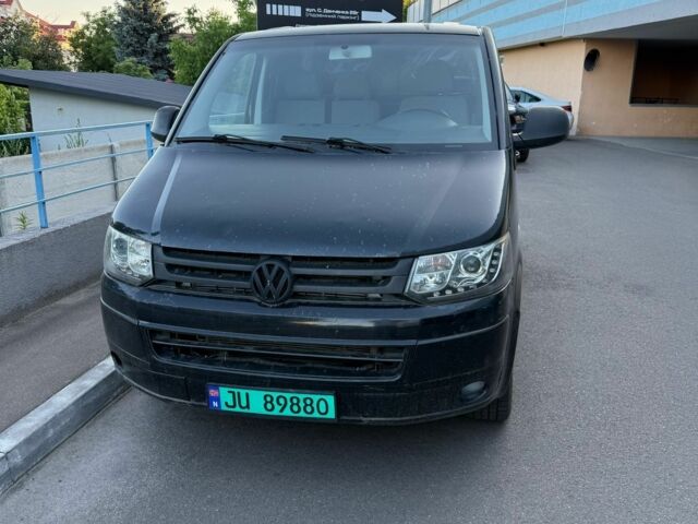 Черный Фольксваген Transporter, объемом двигателя 2.5 л и пробегом 233 тыс. км за 5250 $, фото 1 на Automoto.ua