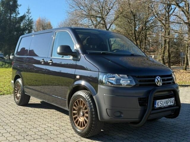 Чорний Фольксваген Transporter, об'ємом двигуна 2.5 л та пробігом 200 тис. км за 4000 $, фото 1 на Automoto.ua