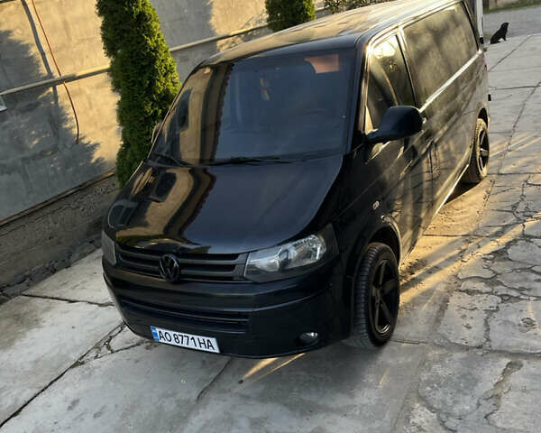 Чорний Фольксваген Transporter, об'ємом двигуна 1.97 л та пробігом 346 тис. км за 9300 $, фото 1 на Automoto.ua