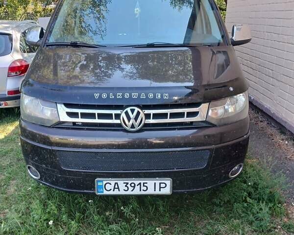 Коричневий Фольксваген Transporter, об'ємом двигуна 2 л та пробігом 320 тис. км за 11300 $, фото 1 на Automoto.ua