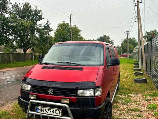 Красный Фольксваген Transporter, объемом двигателя 1.9 л и пробегом 300 тыс. км за 3350 $, фото 1 на Automoto.ua