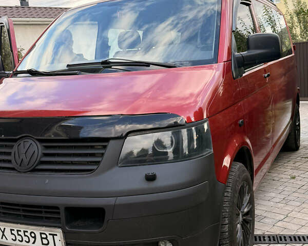 Червоний Фольксваген Transporter, об'ємом двигуна 2.46 л та пробігом 356 тис. км за 8800 $, фото 1 на Automoto.ua