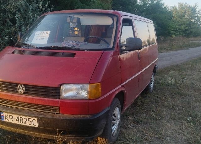 Червоний Фольксваген Transporter, об'ємом двигуна 2 л та пробігом 329 тис. км за 1709 $, фото 1 на Automoto.ua