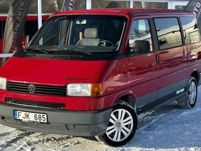 Червоний Фольксваген Transporter, об'ємом двигуна 2.5 л та пробігом 306 тис. км за 2820 $, фото 1 на Automoto.ua