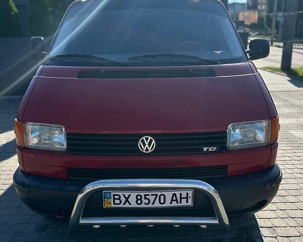 Червоний Фольксваген Transporter, об'ємом двигуна 2.5 л та пробігом 200 тис. км за 6900 $, фото 1 на Automoto.ua