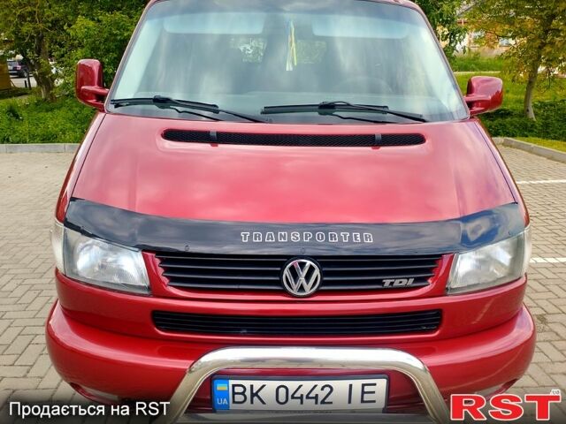 Червоний Фольксваген Transporter, об'ємом двигуна 2.5 л та пробігом 0 тис. км за 8200 $, фото 1 на Automoto.ua