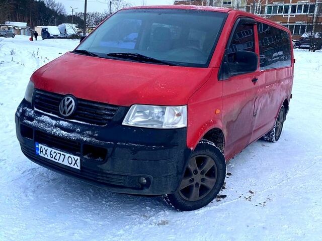 Красный Фольксваген Transporter, объемом двигателя 1.9 л и пробегом 460 тыс. км за 6700 $, фото 1 на Automoto.ua