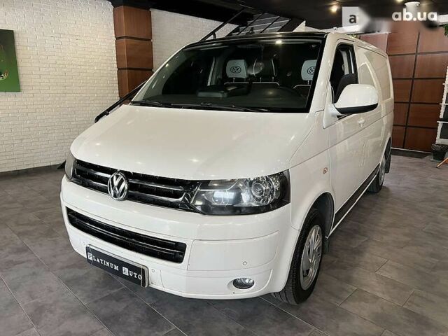 Фольксваген Transporter, объемом двигателя 2 л и пробегом 123 тыс. км за 17800 $, фото 1 на Automoto.ua
