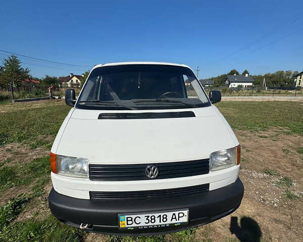 Фольксваген Transporter, объемом двигателя 2.4 л и пробегом 500 тыс. км за 5800 $, фото 1 на Automoto.ua