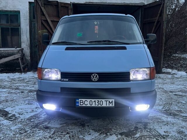 Фольксваген Transporter, объемом двигателя 2.5 л и пробегом 545 тыс. км за 5500 $, фото 1 на Automoto.ua
