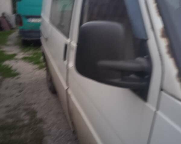 Фольксваген Transporter, объемом двигателя 1.9 л и пробегом 420 тыс. км за 5199 $, фото 1 на Automoto.ua