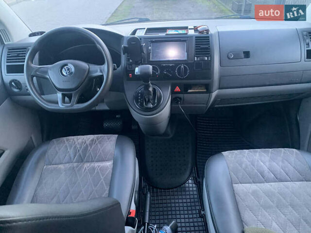 Фольксваген Transporter, объемом двигателя 2.5 л и пробегом 238 тыс. км за 10800 $, фото 1 на Automoto.ua
