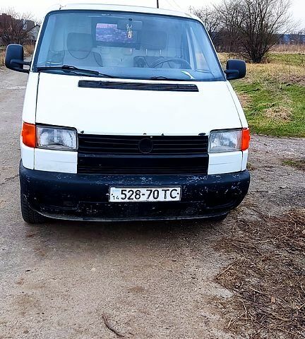 Фольксваген Transporter, объемом двигателя 19 л и пробегом 500 тыс. км за 3100 $, фото 1 на Automoto.ua