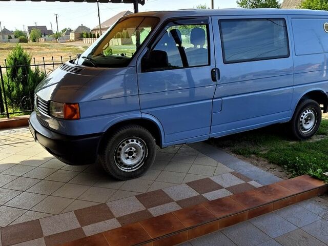Фольксваген Transporter, объемом двигателя 1.9 л и пробегом 267 тыс. км за 7800 $, фото 1 на Automoto.ua