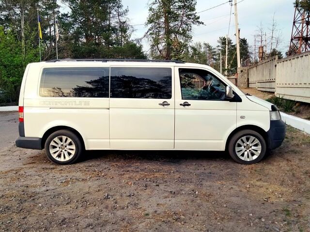 Фольксваген Transporter, объемом двигателя 2.5 л и пробегом 0 тыс. км за 9999 $, фото 1 на Automoto.ua