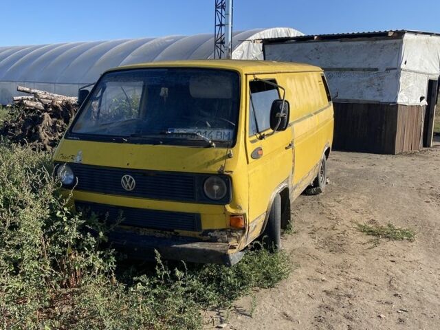 Жовтий Фольксваген Transporter, об'ємом двигуна 1.6 л та пробігом 350 тис. км за 500 $, фото 1 на Automoto.ua