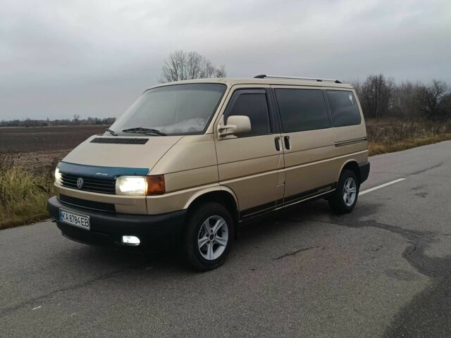 Жовтий Фольксваген Transporter, об'ємом двигуна 2.4 л та пробігом 350 тис. км за 7000 $, фото 1 на Automoto.ua