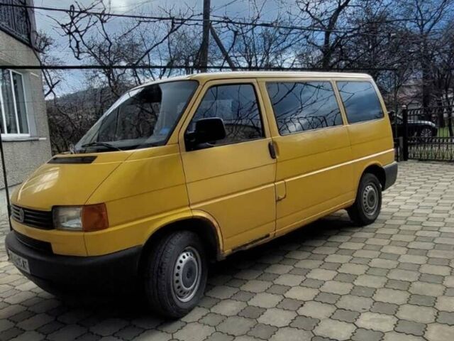 Жовтий Фольксваген Transporter, об'ємом двигуна 1.9 л та пробігом 320 тис. км за 5300 $, фото 1 на Automoto.ua