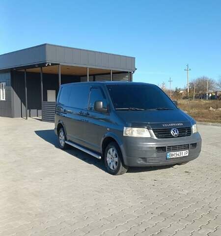 Сірий Фольксваген Transporter, об'ємом двигуна 2.46 л та пробігом 359 тис. км за 6700 $, фото 1 на Automoto.ua