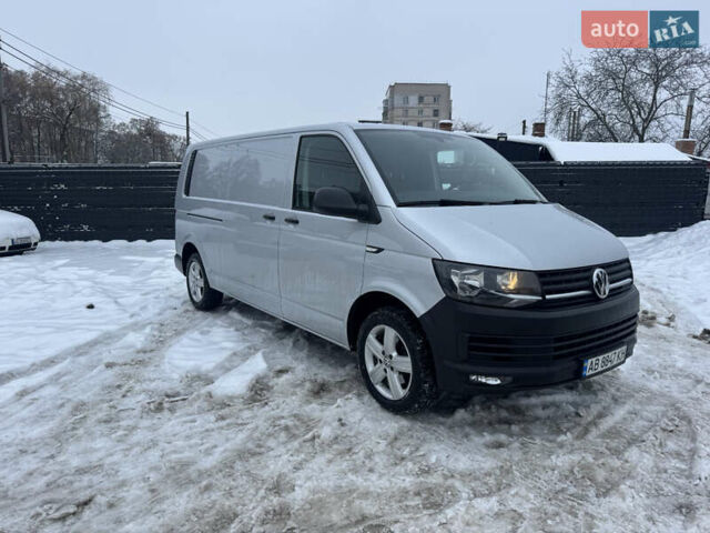 Серый Фольксваген Transporter, объемом двигателя 2 л и пробегом 284 тыс. км за 18200 $, фото 1 на Automoto.ua