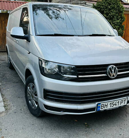 Сірий Фольксваген Transporter, об'ємом двигуна 1.97 л та пробігом 340 тис. км за 20000 $, фото 1 на Automoto.ua