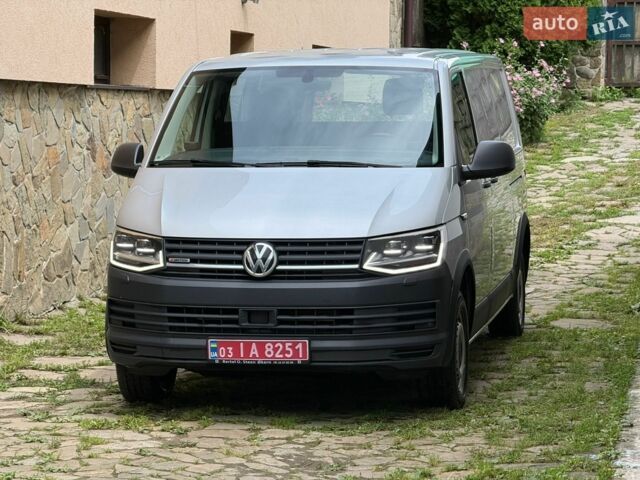 Серый Фольксваген Transporter, объемом двигателя 2 л и пробегом 273 тыс. км за 22900 $, фото 1 на Automoto.ua