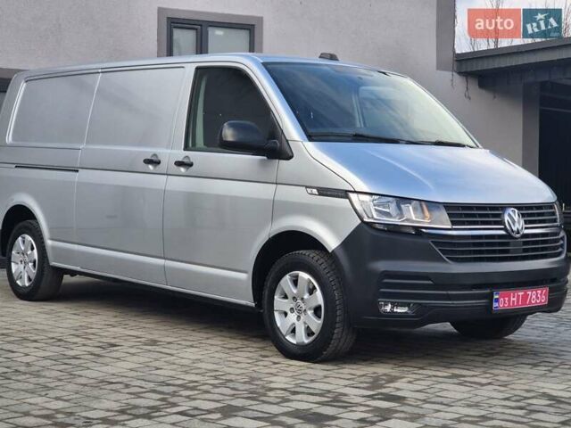 Серый Фольксваген Transporter, объемом двигателя 0 л и пробегом 207 тыс. км за 21500 $, фото 1 на Automoto.ua