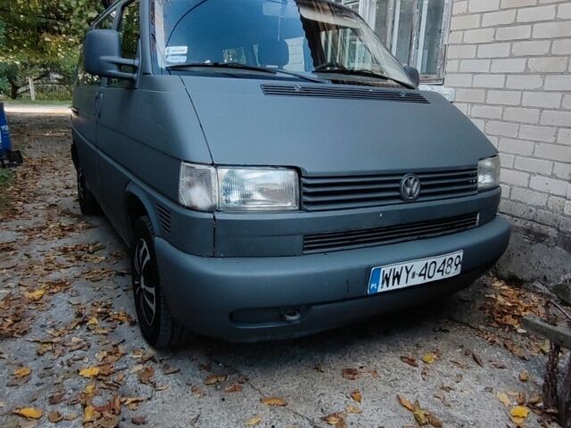 Серый Фольксваген Transporter, объемом двигателя 0 л и пробегом 500 тыс. км за 3000 $, фото 1 на Automoto.ua