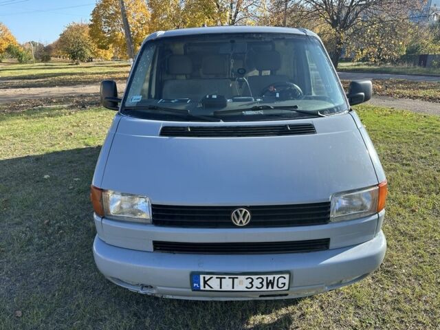 Серый Фольксваген Transporter, объемом двигателя 2.5 л и пробегом 430 тыс. км за 5550 $, фото 1 на Automoto.ua