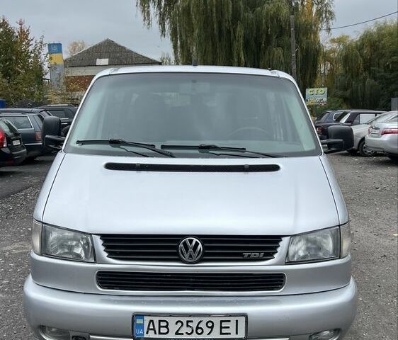Фольксваген Transporter 2003 в Виннице на Automoto.ua Серый Фольксваген Transporter, объемом двигателя 2.5 л и пробегом 410 тыс. км за 10500 $, фото 1 на Automoto.ua