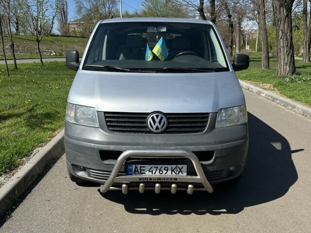 Сірий Фольксваген Transporter, об'ємом двигуна 1.9 л та пробігом 399 тис. км за 7800 $, фото 1 на Automoto.ua