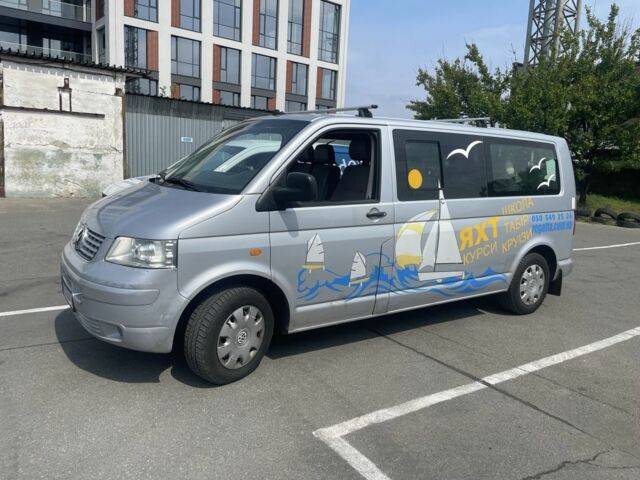 Серый Фольксваген Transporter, объемом двигателя 2.5 л и пробегом 500 тыс. км за 7800 $, фото 1 на Automoto.ua