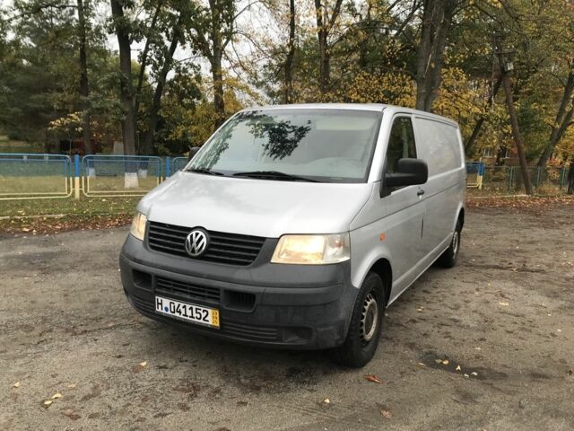 Сірий Фольксваген Transporter, об'ємом двигуна 2.5 л та пробігом 250 тис. км за 5500 $, фото 1 на Automoto.ua