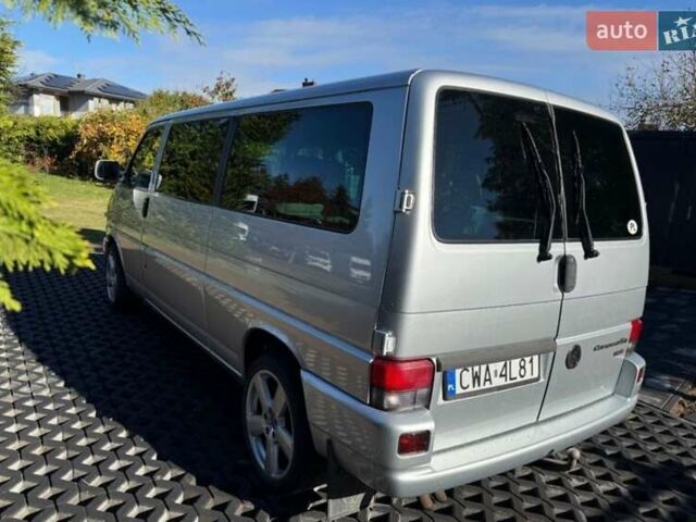 Серый Фольксваген Transporter, объемом двигателя 2.5 л и пробегом 300 тыс. км за 1800 $, фото 1 на Automoto.ua